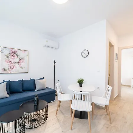 Perla Residential Complex Apartment Ofrinion Exterior photo