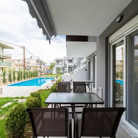 Perla Residential Complex Apartment Ofrinion Exterior photo
