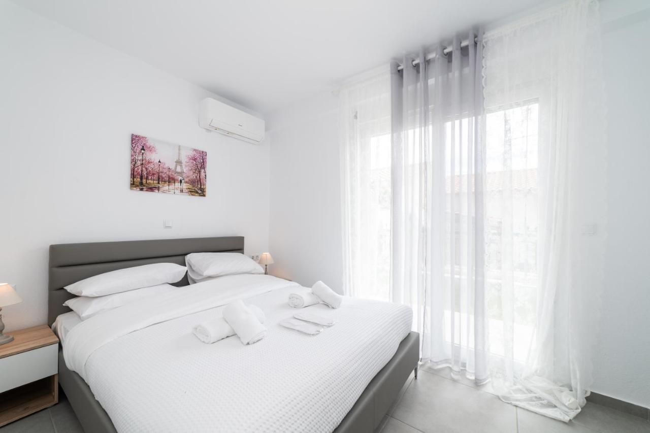 Perla Residential Complex Ofrinion