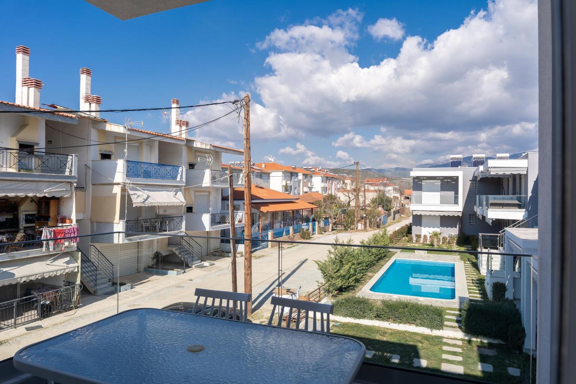 Perla Residential Complex Apartment Ofrinion